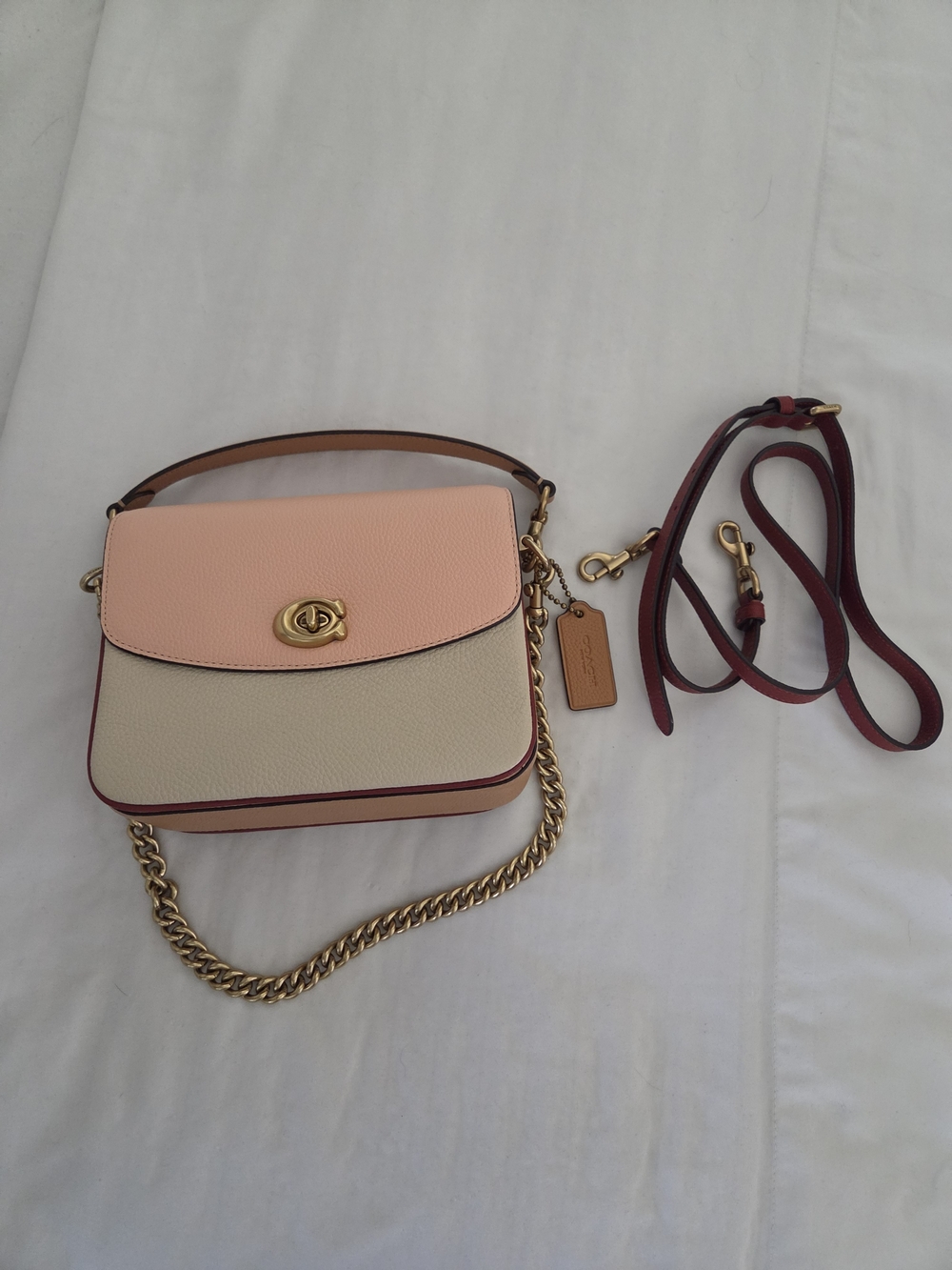 Coach Colorblock Cassie 19 - Picture 2 of 10